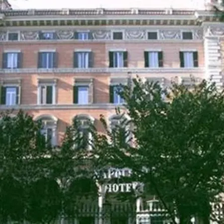 Hotel Napoleon 4*