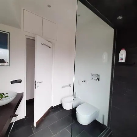 Bed & Breakfast Place To Be&b 3*