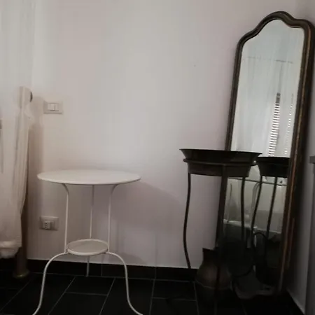 Style Di Elisabetta Notari *