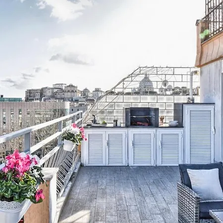 St. Peter Penthouse * Rome