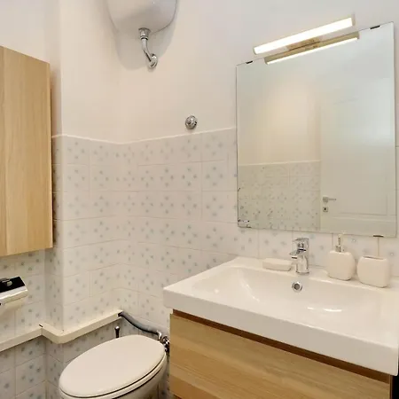 Magliana Apartment *