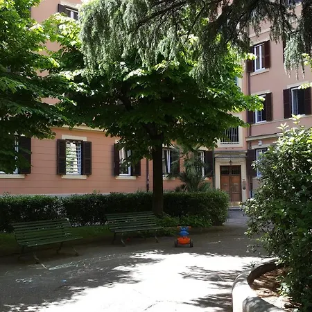 Bed & Breakfast A Casa Di Lia A Roma Frühstückspension