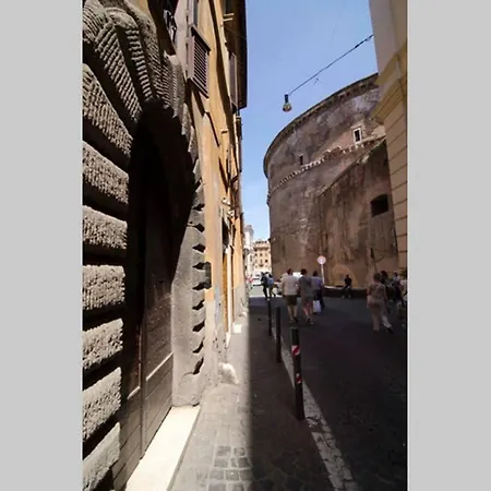 La Casa Di Livia Al Pantheon Roma