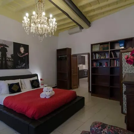 La Casa Di Livia Al Pantheon Roma