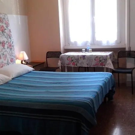 Guest house Affittacamere , Near Trastevere Station *
