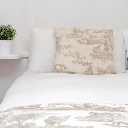 Apartment Romeasyoulike - Arancio N°9 *
