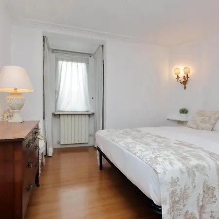 Apartment Romeasyoulike - Arancio N°9 *