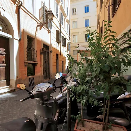 Romeasyoulike - Arancio N°9 * Rome