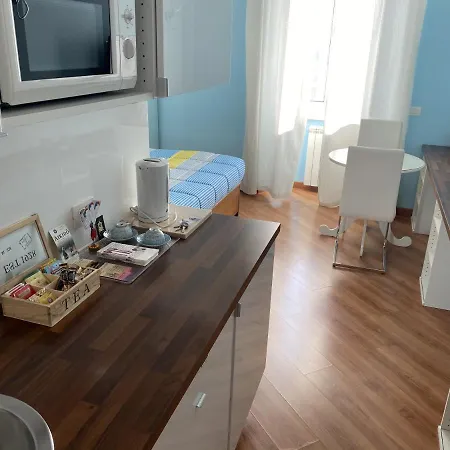 Bed & Breakfast Luna Rossa Rome