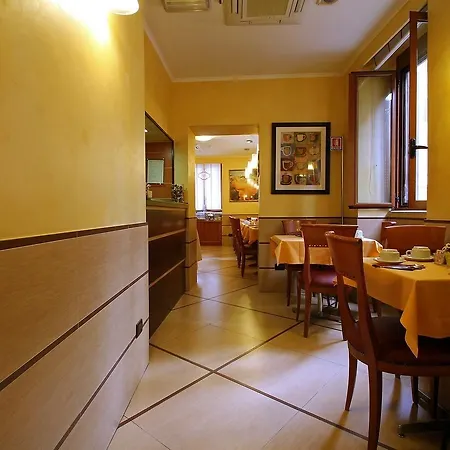 Lirico 3* Rome