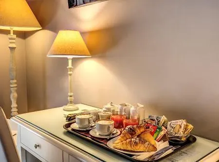 Domus Castrense Bed & Breakfast