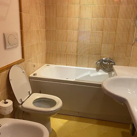 Luna Rossa Bed & Breakfast Rome