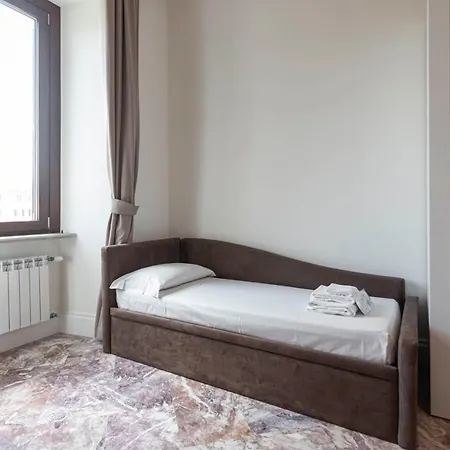 Flat 285 La Řím