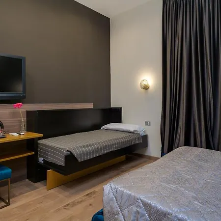 Flat 285 La 3*
