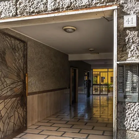 Guest house Cleopatra 3*