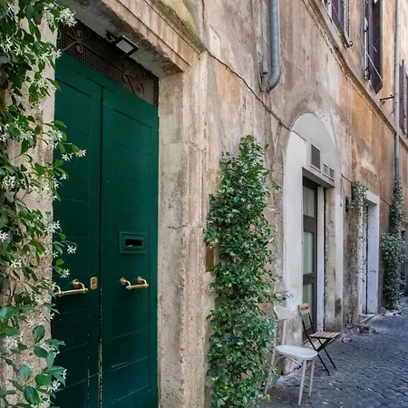 Sant'ambrogio 7 Ferienhaus *
