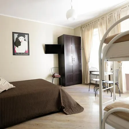 Domus Pio Xi Bed & Breakfast Rome