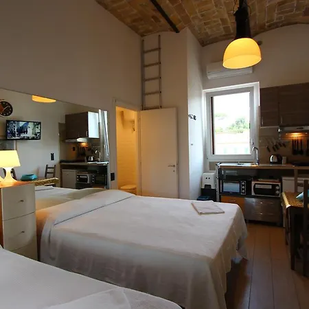 Candia Aparthotel Rome