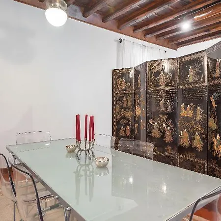 Maison Evelina 2*