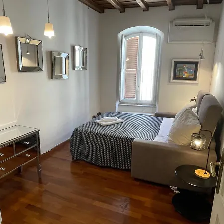 Juliet In 1 Apartment *