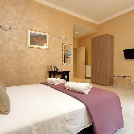 Domus Gallo 2* Rome