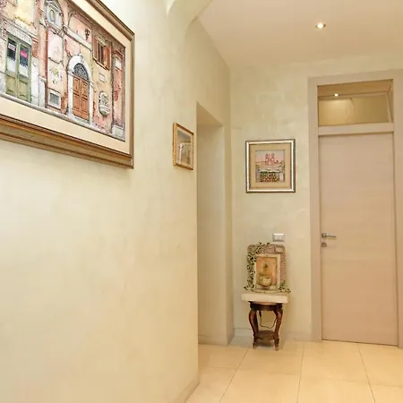 Domus Gallo Bed & Breakfast