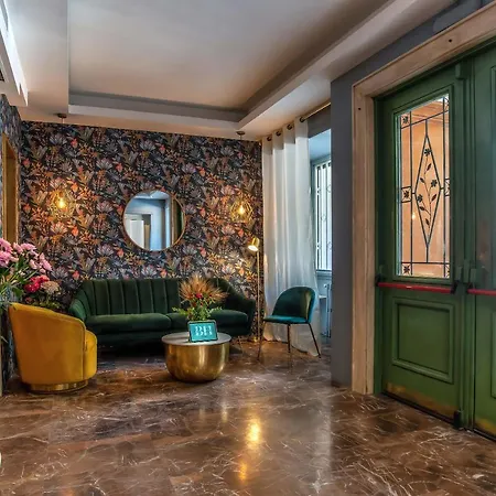Bloom Hotel Roma