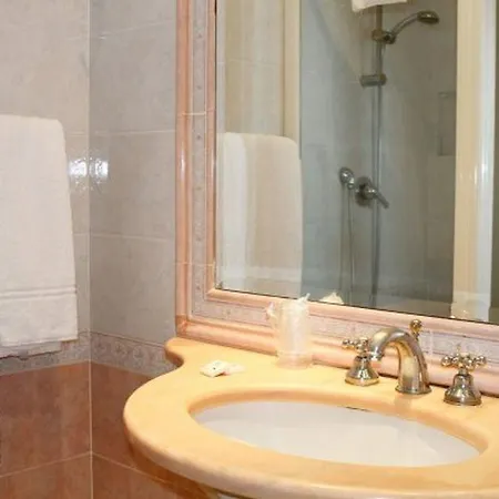 Hotel Daniela 3*