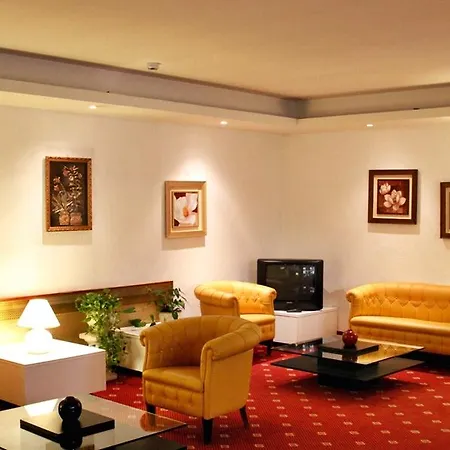 Edera 3*