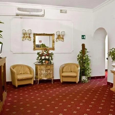 Daniela Hotel