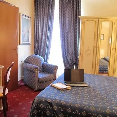 Daniela Hotel
