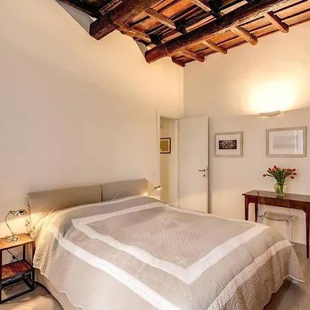 Trastevere Bright Roma