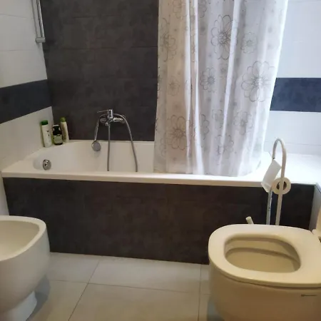 Guest house Affittacamere , Near Trastevere Station Rome