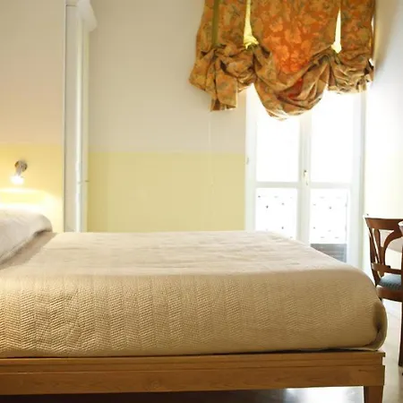 Piazza Di Spagna Prestige Petit Affittacamere
