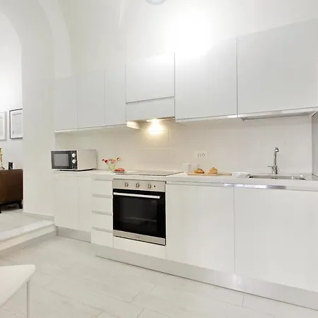 Ponte Cavour Apartment Rome