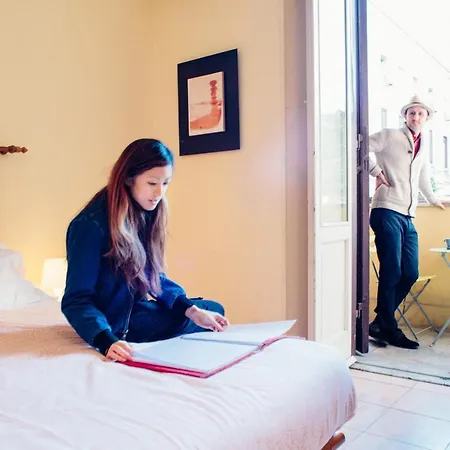 The Beehive Albergue Roma