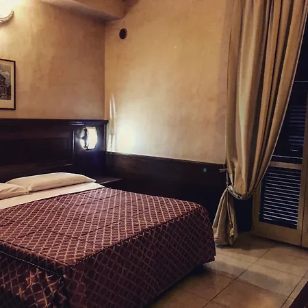 Hotel Robinson 2*
