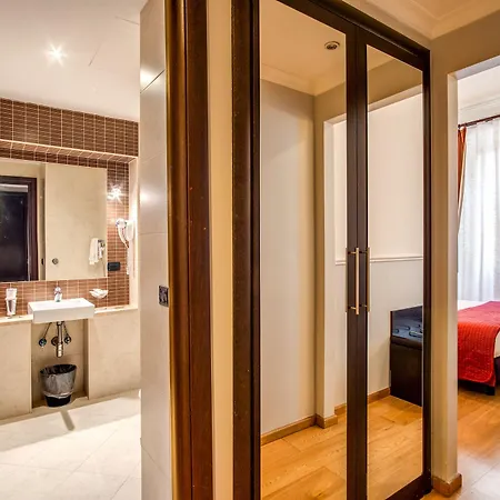 Hotel Everest 2*