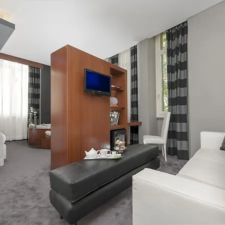 Metropolis - Di Charme Hotel Roma