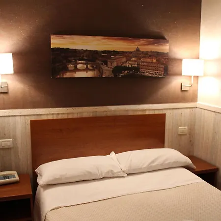 Pyramid Hotel Rome