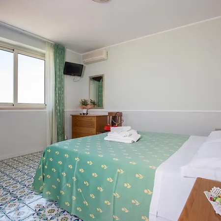 Casa Tra Noi Hotel 3*