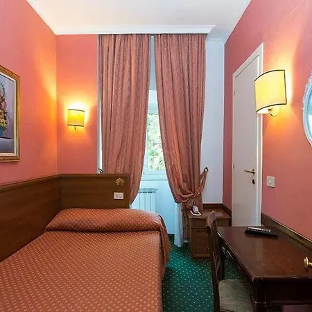 Hotel Astoria Garden