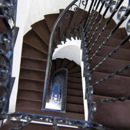 Royal Palace Luxury 4*