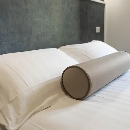 Flat 285 La Penzion