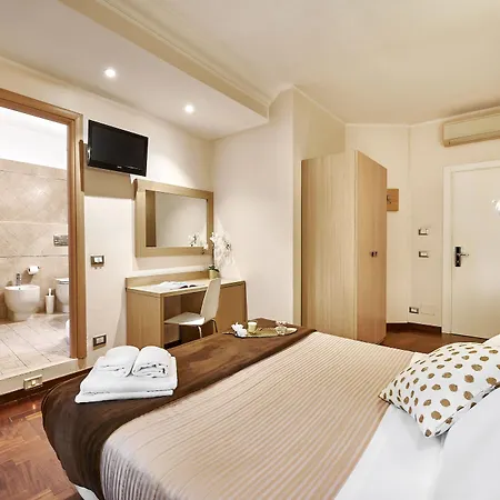 La Piccola Maison 3* Rome