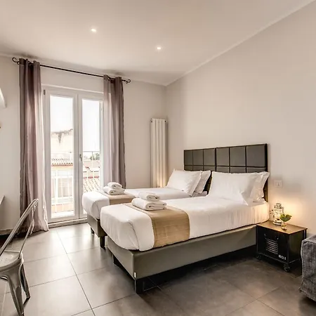 Floor 6 Pensionat 3*