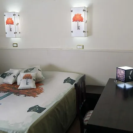 Trastevere 3* Roma