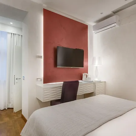 Guest house Shali Luxury Spagna 2*