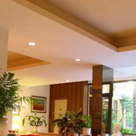 Edera 3*
