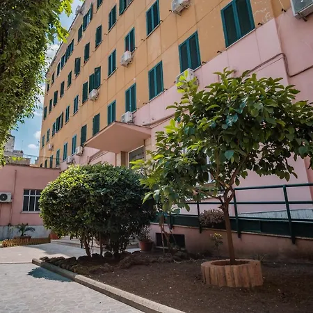 Hostel Foresteria Esercito Della Salvezza *